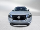 New 2025 Nissan Pathfinder Platinum image 2