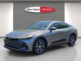 Used 2023 Toyota Crown Limited image 3