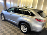 Used 2015 Toyota Highlander LE image 4