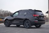 Used 2022 Chevrolet Equinox RS image 3