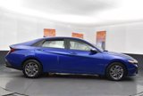 Used 2024 Hyundai Elantra SEL image 4