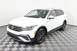 Certified 2024 Volkswagen Tiguan SE w/ Panoramic Sunroof Package image 2