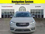 Certified 2023 Chrysler Pacifica Limited image 2