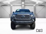 Used 2022 Toyota Tacoma TRD Sport image 2