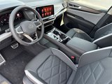 New 2025 Volkswagen Atlas Peak Edition SE image 4