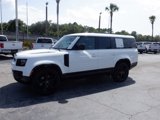 Used 2024 Land Rover Defender 130 X-Dynamic SE image 2