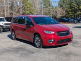New 2025 Chrysler Pacifica Select w/ Uconnect Theater Family Group image 3