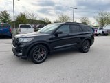 Used 2025 Ford Explorer ST-Line w/ Premium Package image 2
