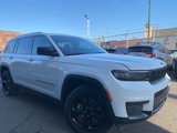 Used 2022 Jeep Grand Cherokee L Laredo image 4