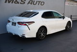 Used 2024 Toyota Camry SE image 4