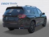 New 2025 Honda Pilot Black Edition image 5