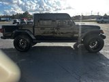 Used 2022 Jeep Gladiator Overland image 3