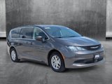 Used 2023 Chrysler Voyager LX image 3