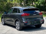 Used 2022 Kia Niro EX w/ Cold Weather Package image 5