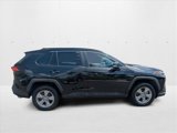 Used 2022 Toyota RAV4 XLE image 4