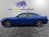 Used 2019 Dodge Charger SXT image 2
