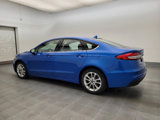 Used 2020 Ford Fusion SE image 3