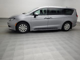 Used 2021 Chrysler Voyager L image 2
