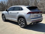 New 2026 Volkswagen Atlas Cross Sport SEL Premium R-Line image 3
