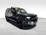 Used 2023 Land Rover Defender 130 S image 3