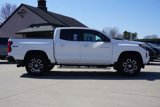 Used 2023 Chevrolet Colorado Z71 w/ Z71 Convenience Package 2 image 2