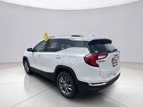 Used 2024 GMC Terrain SLT image 6