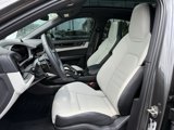 Used 2025 Porsche Cayenne Coupe image 5