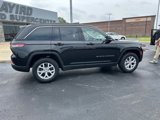 Used 2022 Jeep Grand Cherokee Limited image 4