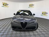 Used 2022 Alfa Romeo Stelvio Veloce image 3