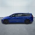 Used 2018 Chrysler Pacifica Touring Plus w/ S Appearance Package image 4