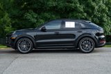 Used 2024 Porsche Cayenne Turbo GT image 2