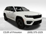 New 2025 Jeep Grand Cherokee Limited w/ Black Appearance Package image 1
