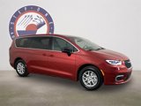 New 2025 Chrysler Pacifica Select image 1