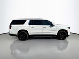 Used 2022 Chevrolet Suburban LT image 5
