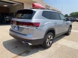 New 2025 Volkswagen Atlas SE image 5