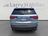 Used 2023 Chevrolet Traverse LT image 4