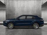 Used 2023 Porsche Cayenne Turbo S image 2