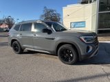 New 2025 Volkswagen Atlas Peak Edition SE image 3