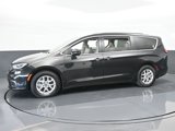 Used 2021 Chrysler Pacifica Touring-L image 2