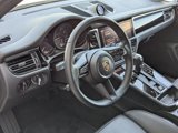 Certified 2025 Porsche Macan image 4