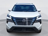 Used 2025 Nissan Rogue SV image 2