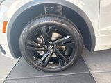 Certified 2024 Volkswagen Tiguan SE R-Line image 6