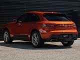 Certified 2025 Porsche Macan image 3