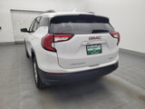 Used 2023 GMC Terrain SLE w/ Driver Convenience Package image 6