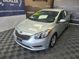 Used 2016 Kia Forte LX image 2