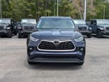 Used 2020 Toyota Highlander XLE image 2