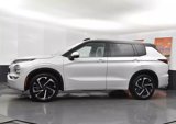 Used 2023 Mitsubishi Outlander SEL image 5