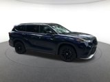 Used 2024 Toyota Highlander XSE image 2