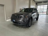 Used 2019 Jeep Grand Cherokee Limited w/ Luxury Group II image 4
