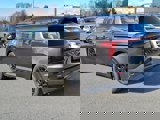 New 2025 Kia Carnival SX w/ SX Dark Edition Package image 4